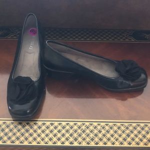 Aerosoles wedge flats